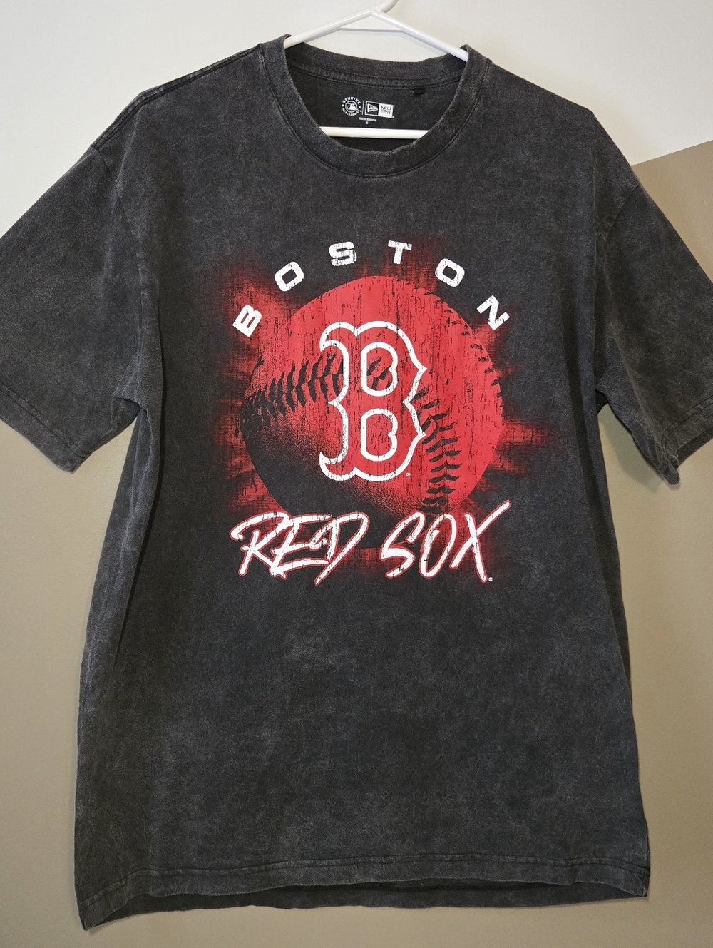 New Era Official Boston Red Sox Sport Night Black Wash T-Shirt Logo Size Medium